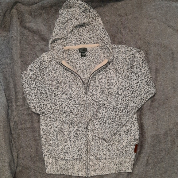 Roots Youth Sweater (Size XXL 13-14) - Picture 2 of 5